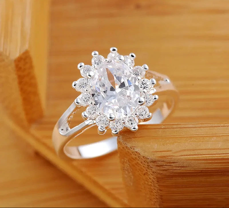 Kristall och Moissanite Blomsterring för kvinnor i 925 Silver