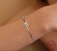 0.5CT Moissanite Hollow Heart Armband i 925 Silver