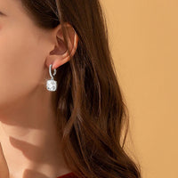 D Color Moissanite örhängen i 925 silver vitguldpläterad