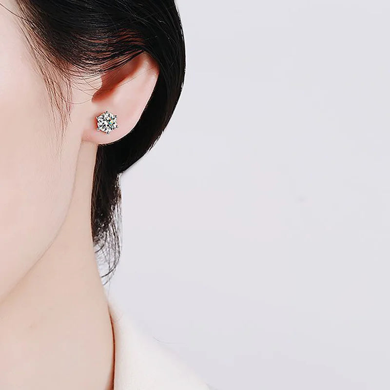 D Color Moissanite Screwback Örhängen i 925 Silver