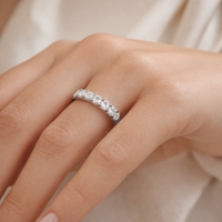 Bague Étoile Radieuse – Une Ode à la Douceur