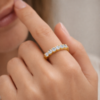 Bague Étoile Radieuse – Une Ode à la Douceur