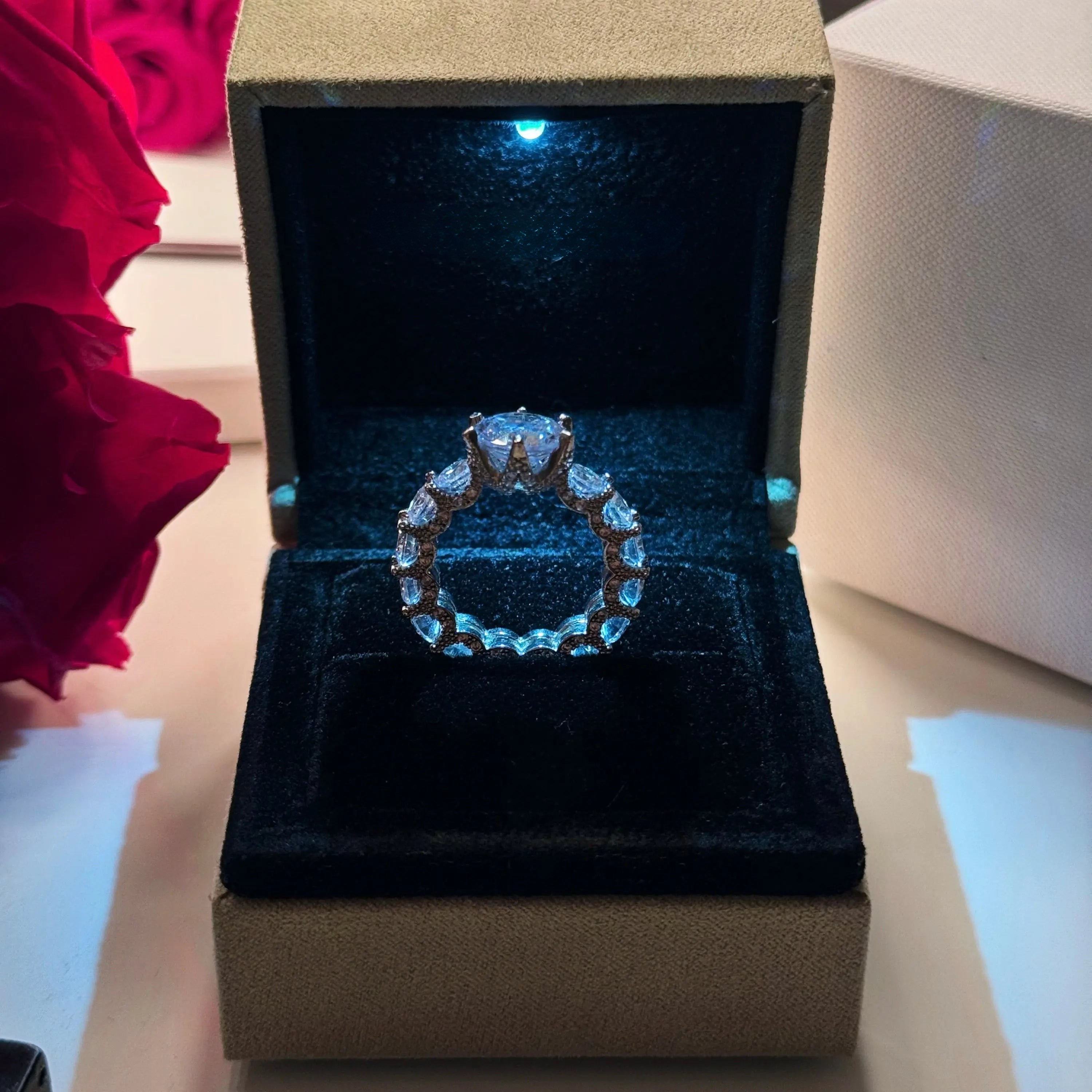 Lyxring i 925 Sterling Silver och 18K guld