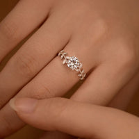 1CT Moissanite Leaf Ring i 925 Silver