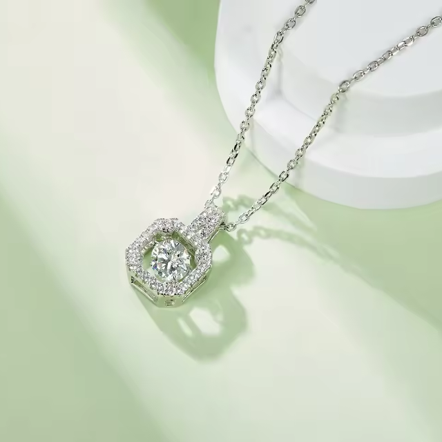 18K guldpläterat S925 silverhalsband med 1.0CT inlagd Moissanite