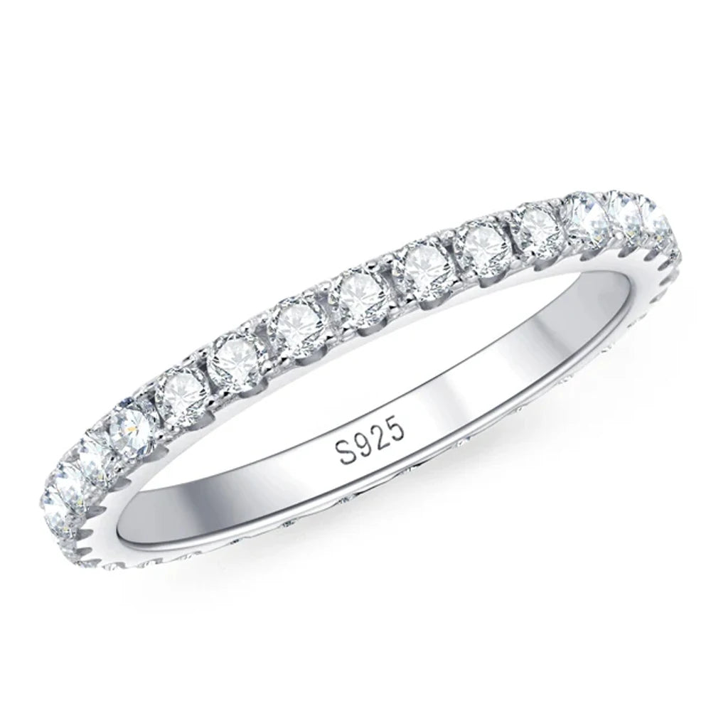 Moissanite Eternity Ring D 2mm i 18K vitguld